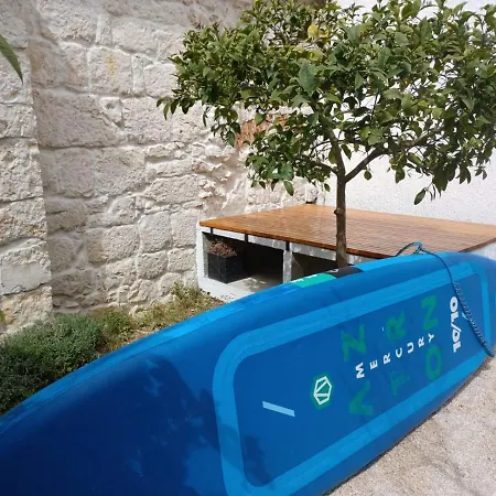 Kamena Kuca Vrh Tatil Evi