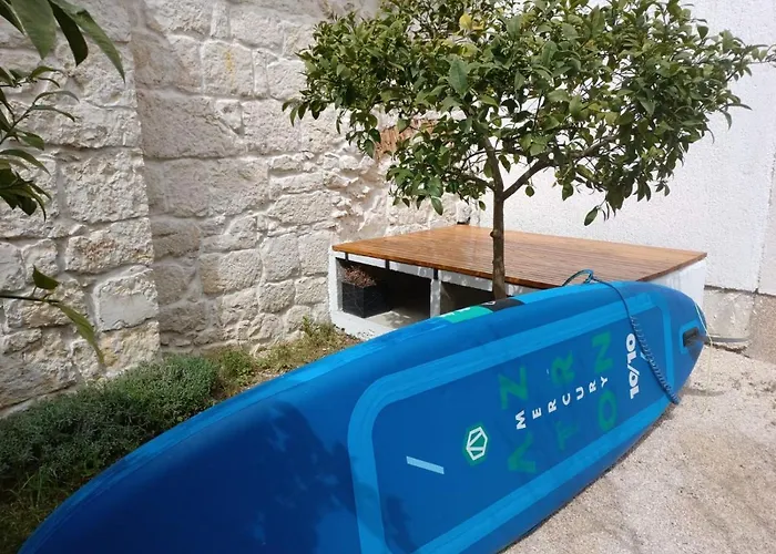 Kamena Kuca Vrh Tatil Evi