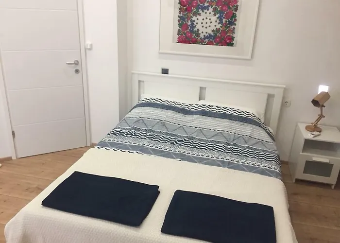 Holiday home Kamena Kuca Vrh *