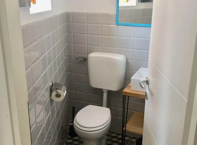 Tatil Evi Kamena Kuca Vrh Betina (Sibenik-Knin)